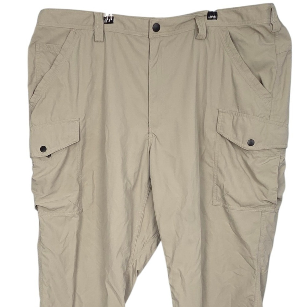 Duluth Trading Armachillo Cooling Cargo Pants Men 46x30 Khaki Beige Nylon Hiking